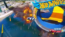 HOT WHEELS BRIDGE WHEEL JUMP CHALLENGE (Cars 3 Challenge)