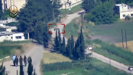 شاهد تطاير جثث 4 عناصر لميليشيات أسد  غربي حماة (فيديو)