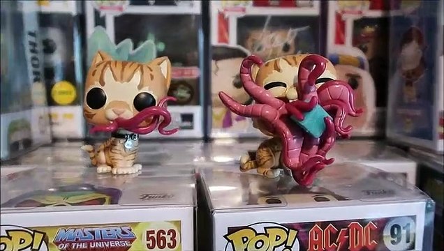 Captain Marvel Movie Goose The Cat Flerkin Chase VS Common Funko pop Detailed Review