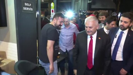 Download Video: Binali Yıldırım, Avcılar'da Gençlerle Buluştu (2) - İstanbul