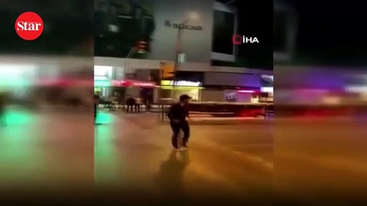 Bağdat Caddesi’nde kutlama yapan Galatasaray taraftarına şişeli, kemerli saldırı