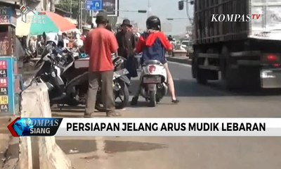 Pembatas Jalan Dipasang di Lokasi Pasar Tumpah Karawang
