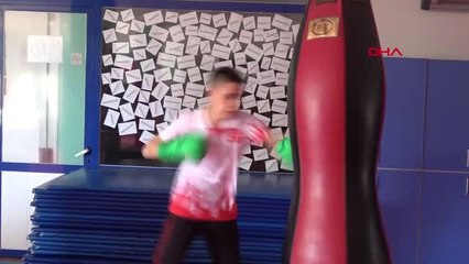 İzmir Liseli Doğukan Kendi Kilosunda Avrupa Şampiyonu Oldu