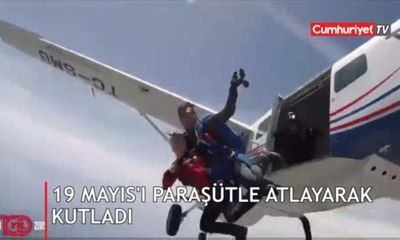 Belediye Başkanı, 19 Mayıs'ı paraşütle atlayarak kutladı