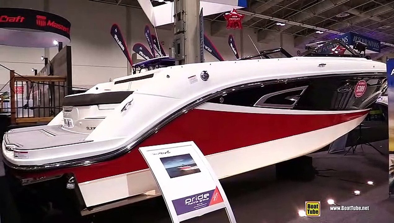 2018 Sea Ray SLX 230 Motor Boat - Walkaround - 2018 Toronto Boat Show
