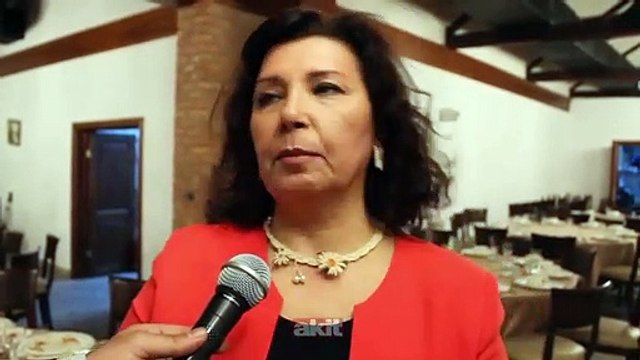 Ünlü sanatçıdan İmamoğlu şakşakçılarına tepki