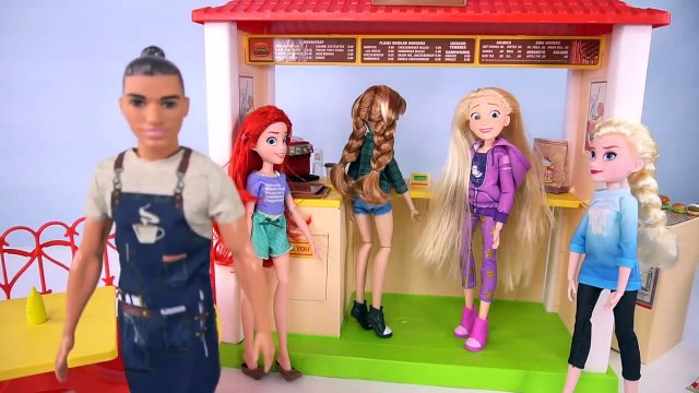 Barbie Rapunzel Doll Fast Food Burger King Restaurant Toy - Titi Toys Barbie Videos