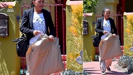 Duchess Meghan's mum Doria to fly over and be by daughter's side for royal baby arrival