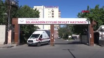 Diyarbakır Apartmanın 7'nci Katından Ölüme Atladı
