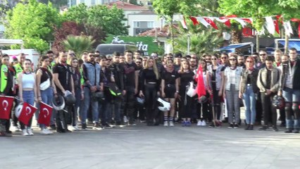 Motosiklet tutkunları, ‘demirden at’larını 19 Mayıs için sürdü