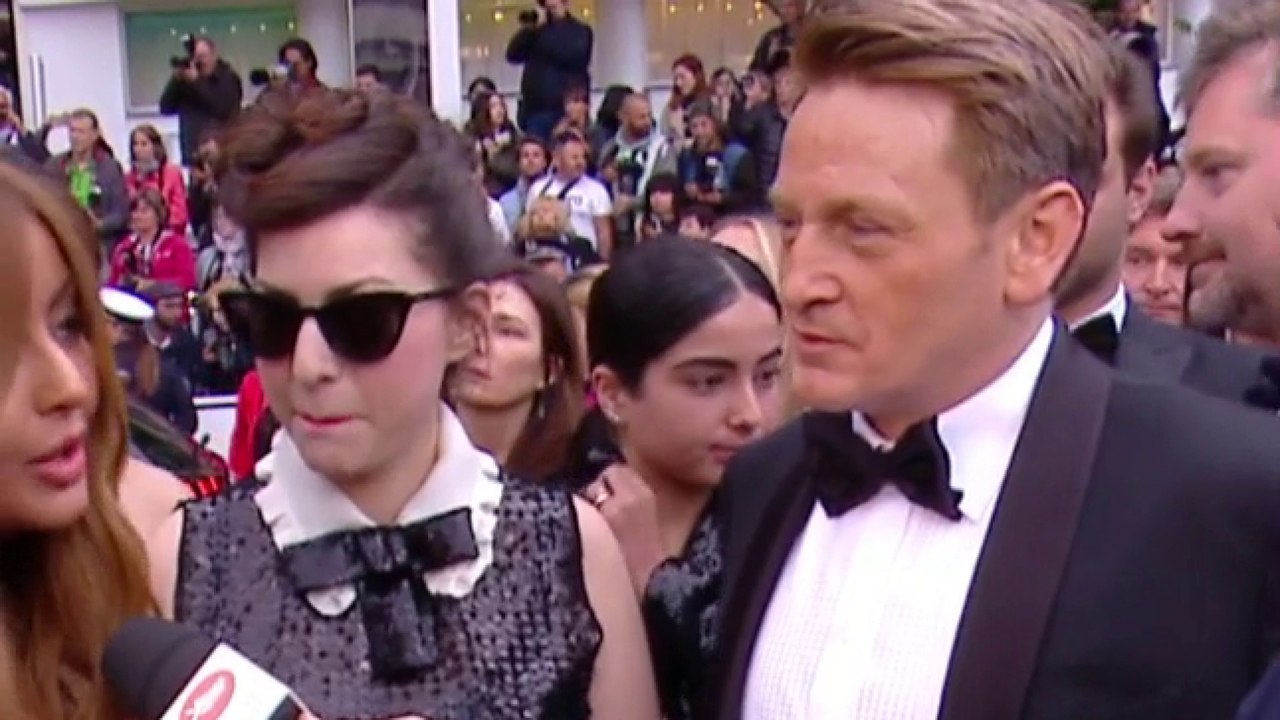 Rebecca Zlotowki et Zahia Dehar pour le film "Une fille facile"- Cannes 2019