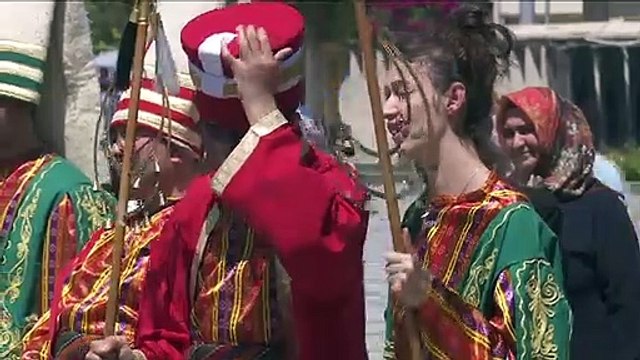 Engelli gençlerin konseri gönülleri fethetti