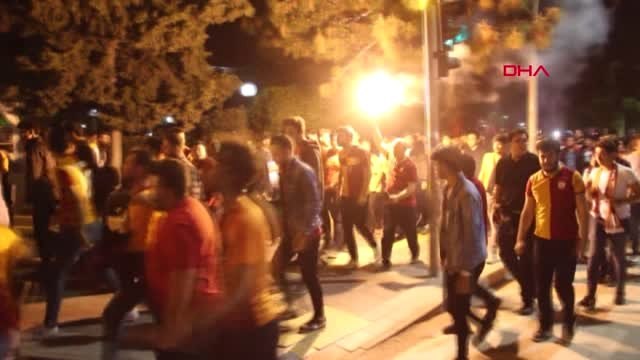 Spor Burdur'da Galatasaray Taraftarlarından Şampiyonluk Kutlaması