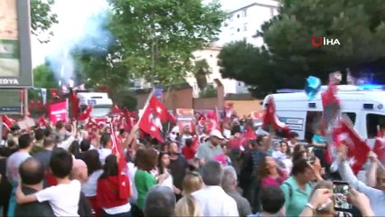 Kadıköy’de 19 Mayıs’ın 100. Yılında fener alayı