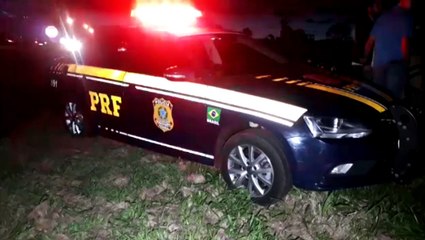 PRF realiza atividade de fiscalização na BR-277