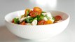 Salade de tomates cerises et de fromage en grains