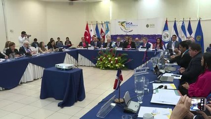 Dışişleri Bakanı Çavuşoğlu, "Sıca" Forumuna Katıldı