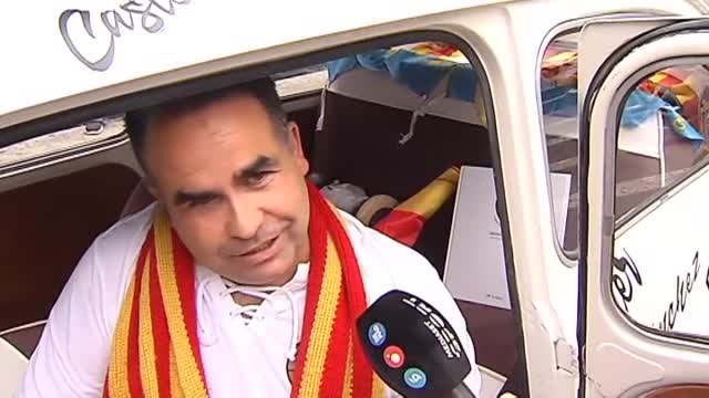 Dos aficionados del Valencia se desplazan hasta Sevilla en un 600