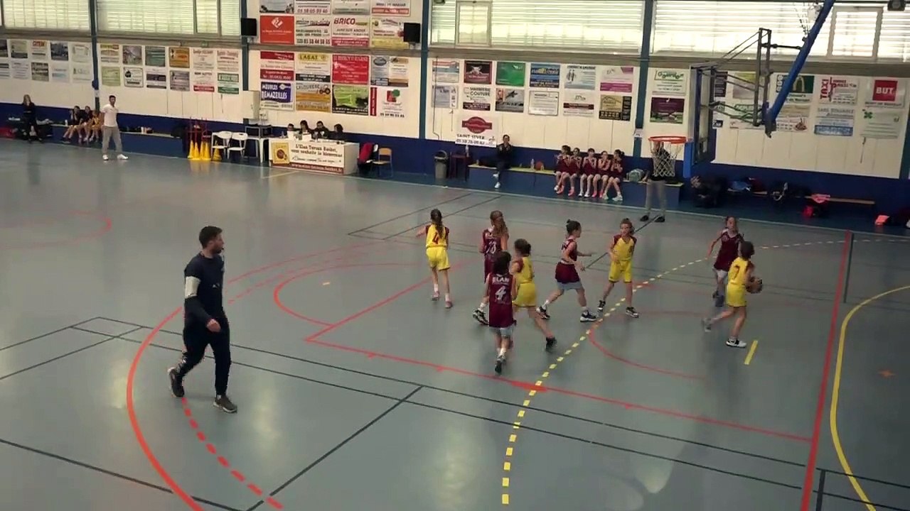 18.05.19 U11 PoussinesTounoi Gagnant Phase Finale  ETB- ELAN CHALOSSAIS 1e Partie