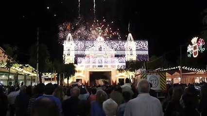Castillo de fuegos artificiales en la Feria de Dos Hermanas 2019
