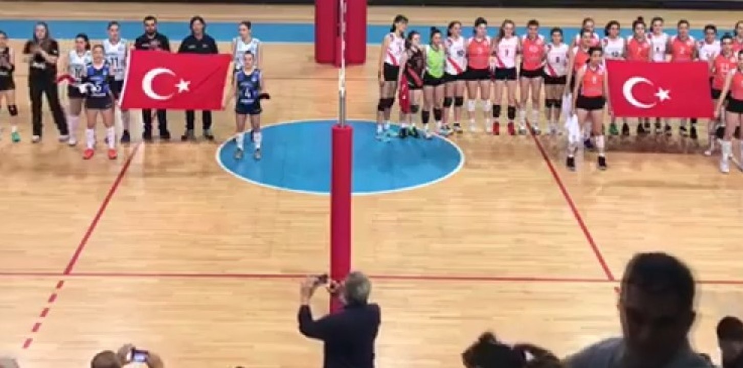19 Mayıs’ta alkışlanan görüntü