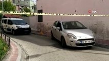 Fatih'te milyonluk soygun: Otomobile ateş açan şahıslar 4 kilo altını çalarak kayıplara karıştı