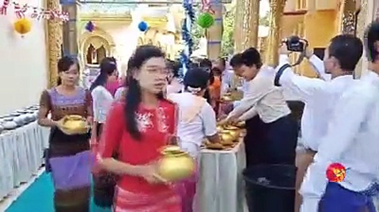 ပုသိမ္ၿမိဳ႕ရဲ႕ ကဆုန္ေညာင္ေရသြန္းပဲြေတာ္ (ရုပ္/သံ)