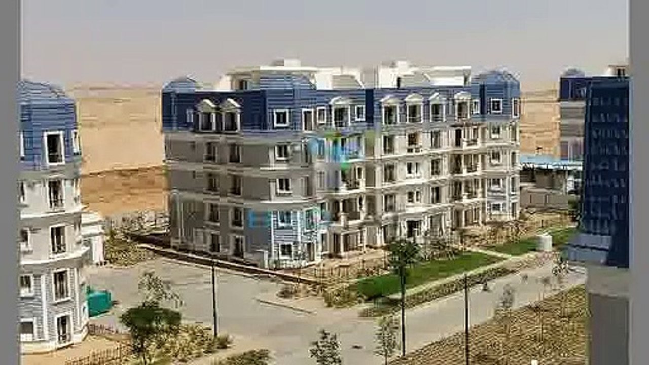 شقه بسعر مميز جدا للبيع فى ماونتن فيو هايد بارك القاهرة الجديدة