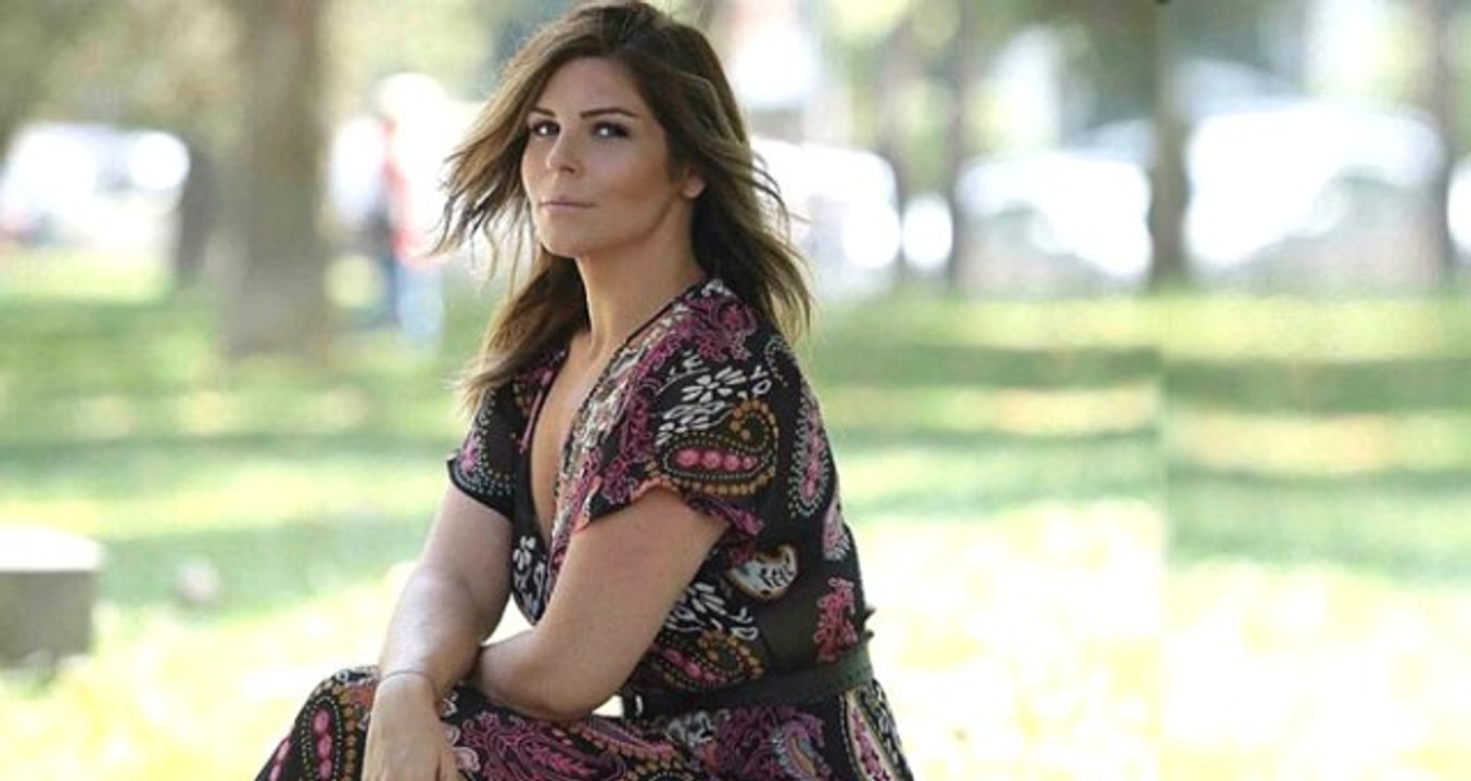 93 Kilo Veren Oyuncu Pelin Öztekin'den Bikinili Paylaşım