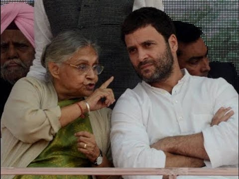 After being ignored for long, Sheila Dixit is finally giving it back to the Congress party