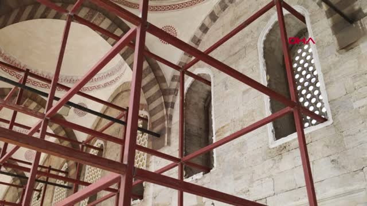 Sultanahmet Camii'nde Tartışma Yaratan Restorasyon 1
