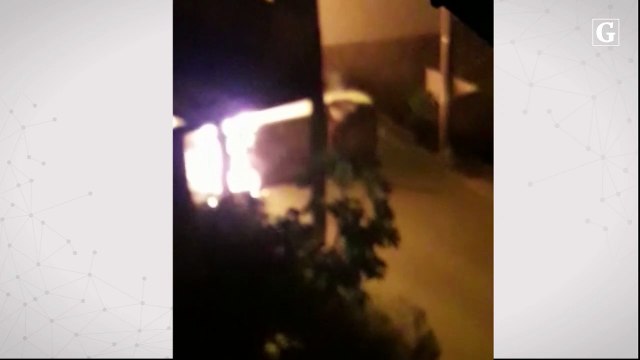 Carro pega fogo e mata homem em Cariacica