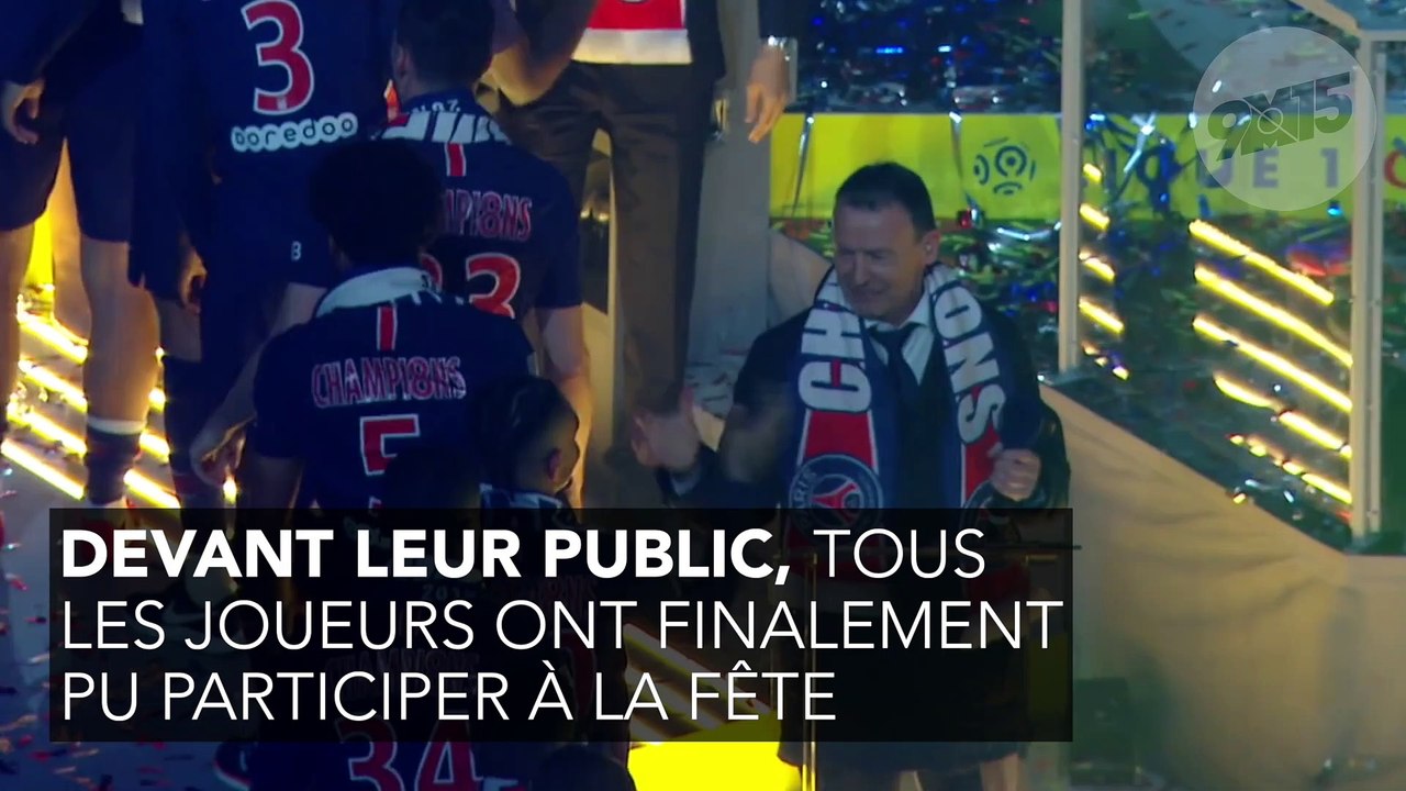 Quand le Parc des Princes diffuse par erreur un...