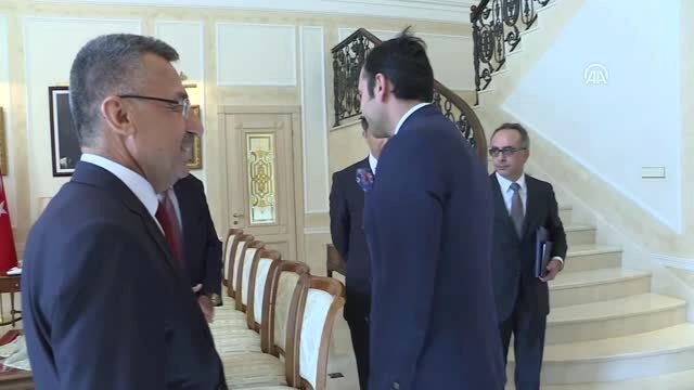 Cumhurbaşkanı Yardımcısı Oktay, Ukrayna'da Türk Sivil Toplumu Temsilcileriyle Görüştü