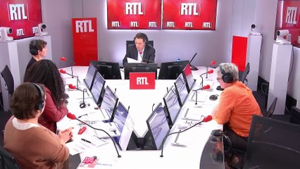 Paris : la Tour Eiffel évacuée en raison d'une personne en train d'escalader l'édifice