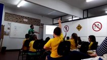 Crianças participam de atividade educativa na Cettrans