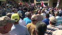 عسكريون متقاعدون يحاولون اقتحام مقر رئاسة الحكومة اللبنانية رفضاً للمس برواتبهم