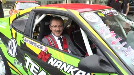 - Eyüpsultan’da yarış arabaları ile buluşan çocuklar unutulmaz anlar yaşadı