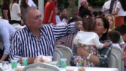 Özlemini duyduğu çocuklara iftarda kavuştular - ANTALYA