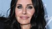 Courteney Cox shared a pic of the Friends cast hanging out before they were famous, and could we BE any more nostalgic?
