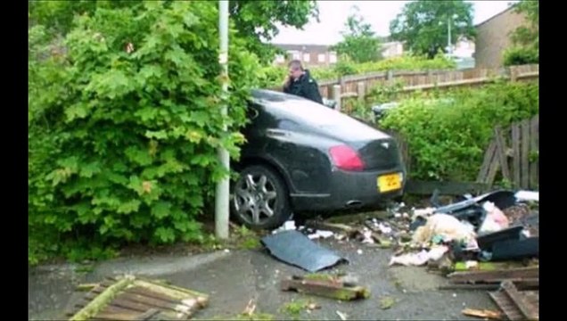 crash rolls royce bentley estrellados