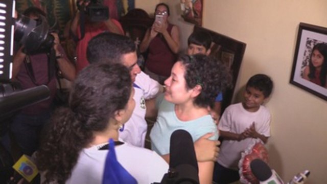 Presos políticos excarcelados por Ortega regresan a sus casas