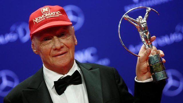 Addio a Niki Lauda: l'ex pilota austriaco, leggenda della F1, è morto a 70 anni