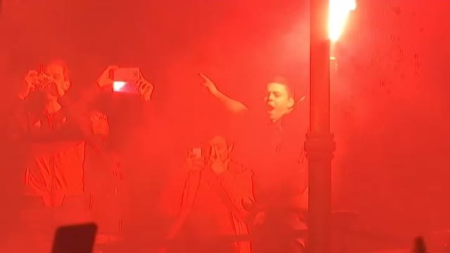 Osasuna celebra su ascenso a Primera desde el sofá