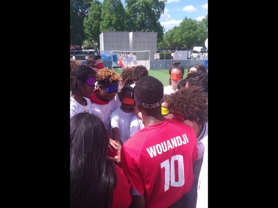 Le foot, reflet de notre société - UNSS Versailles