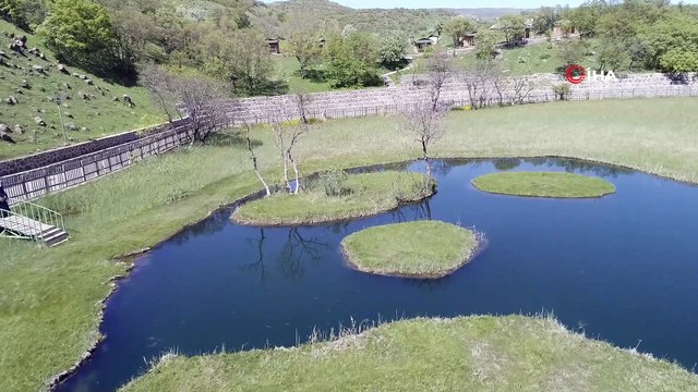 Bu yıl 30 bin ziyaretçi ağırlayacak olan Yüzen Adalar havadan görüntülendi