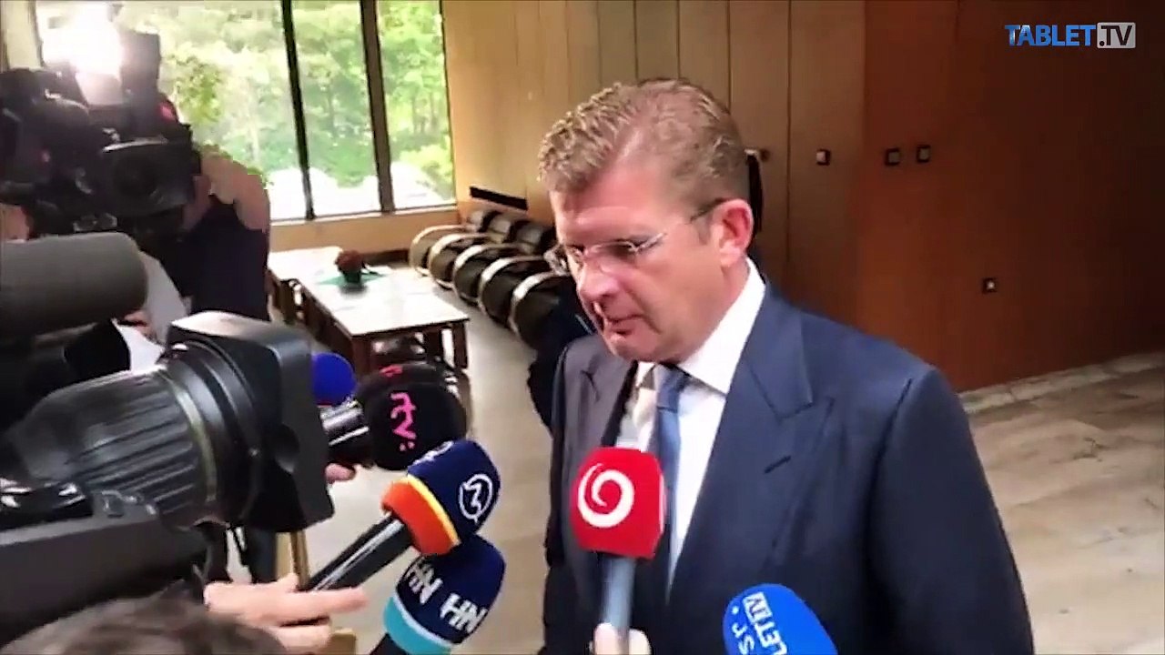 ZÁZNAM: Brífing ministra hospodárstva P. Žigu