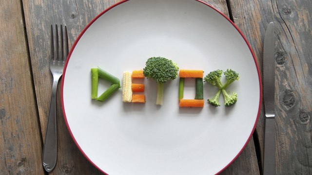 Dieta detox ¡adelgaza eliminando toxinas!