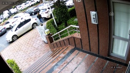 Bebek bakıcısı olarak çalıştığı evleri soymuş - İSTANBUL