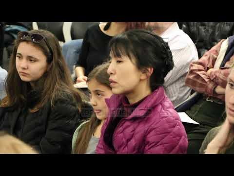 Protestë me muzikë falas - Top Channel Albania - News - Lajme